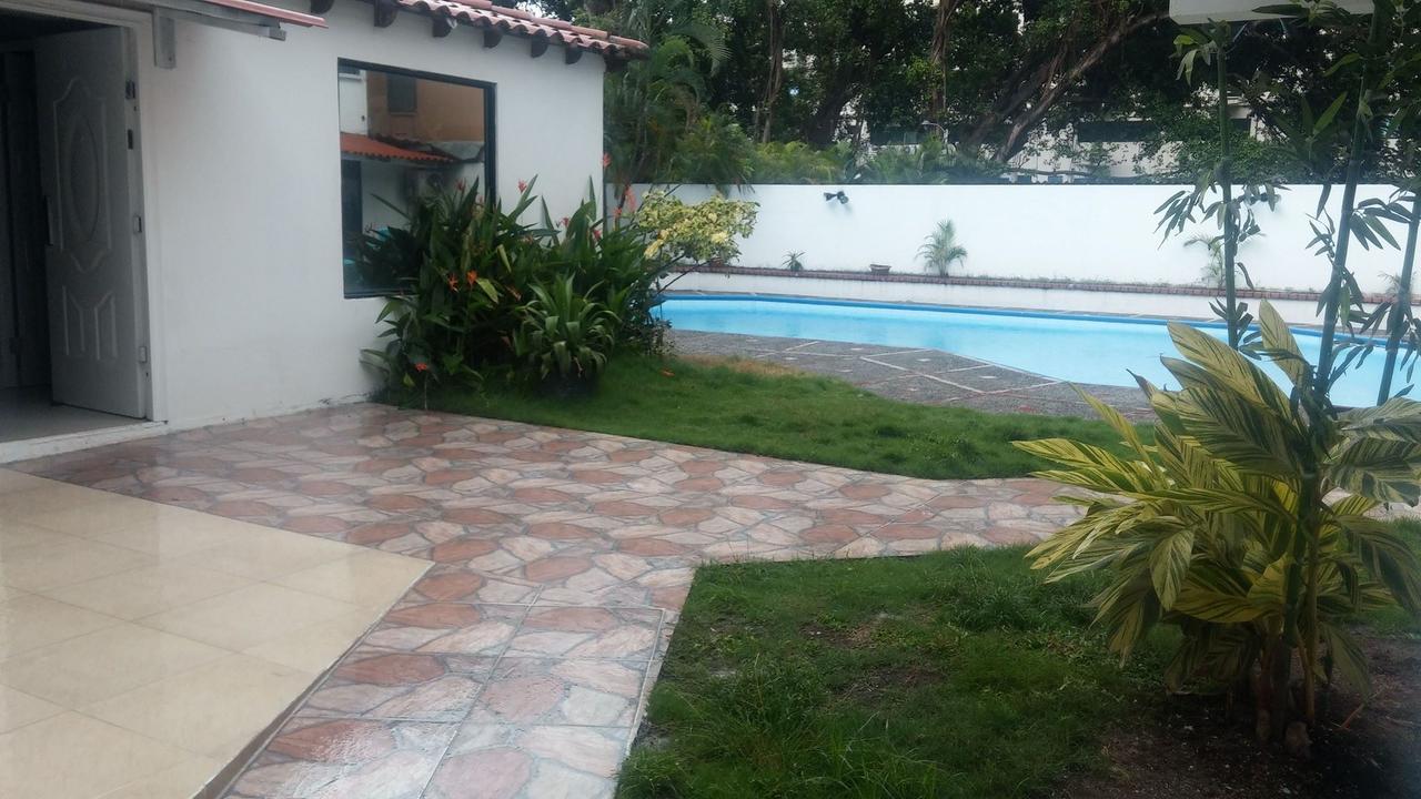 Carolina Princess Marbella Panama City Exteriör bild